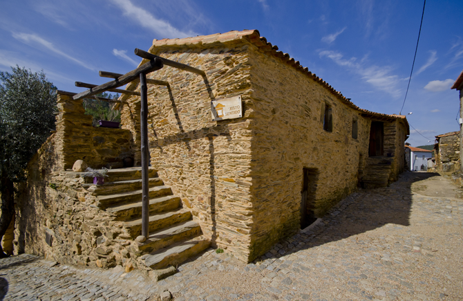 Turismo em Espaço Rural - Xisto Sentido - Martim Branco - Foto 1